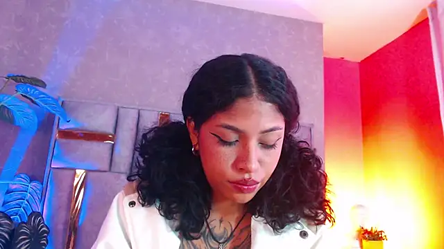 JuliaRose_ks's cam snapshot