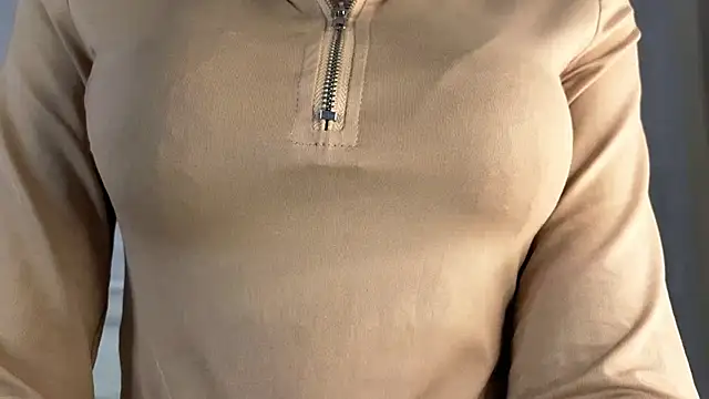 YvonneShames's cam snapshot