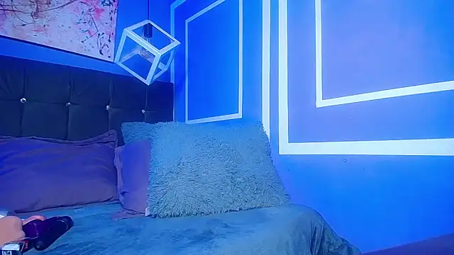 nikkystorm1_'s cam snapshot