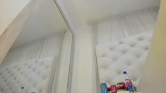 kamii_arias's cam snapshot