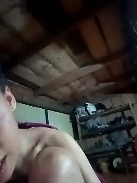 llomayy-love live sex cam