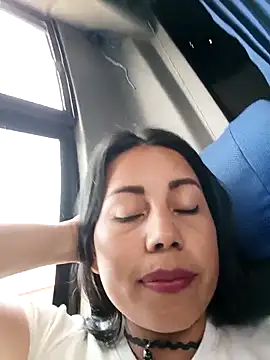 _andrea30 live sex cam