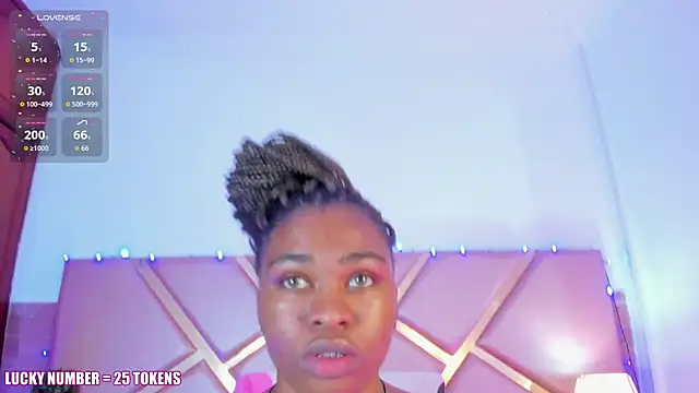 SophieSinclair's cam snapshot