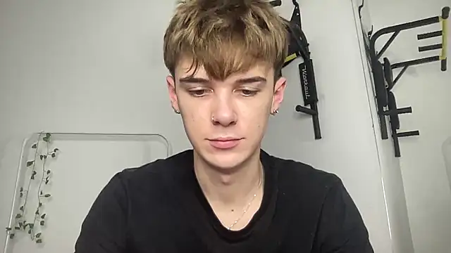 Milk_Guy live sex cam