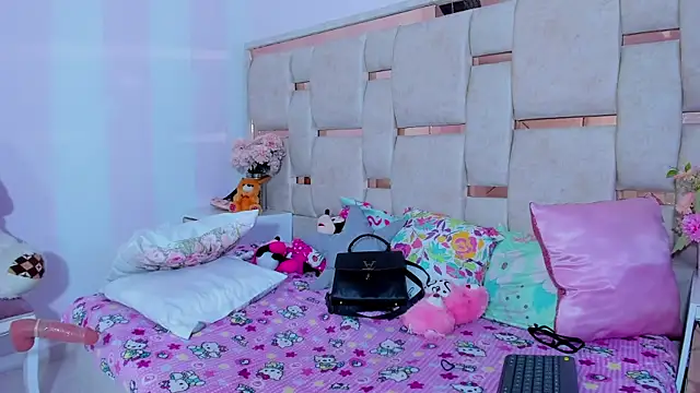 MiaKahali's cam snapshot