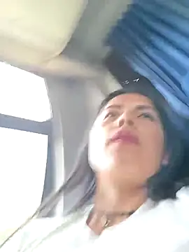 _andrea30's cam snapshot