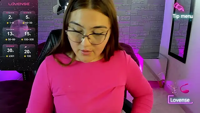 conniejames_m's cam snapshot