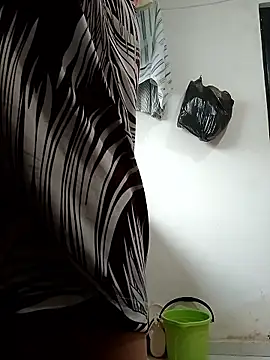 yaneth_'s cam snapshot