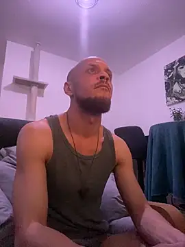 MattMiller28's cam snapshot