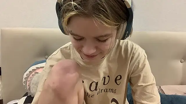 LorRebak's cam snapshot