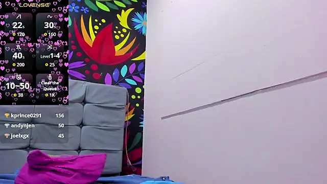 scarleth_blonde69's cam snapshot