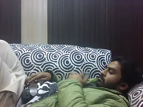 indihotguy live sex cam