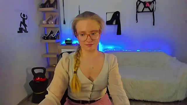 NancyHottie's cam snapshot