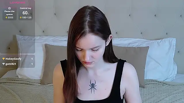 MichelleRoux's cam snapshot