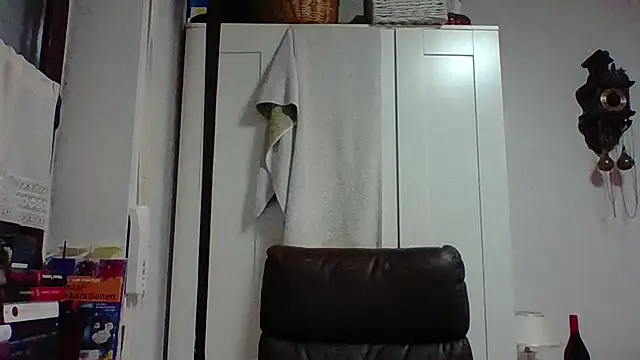 _squirty_cum_lady_'s cam snapshot