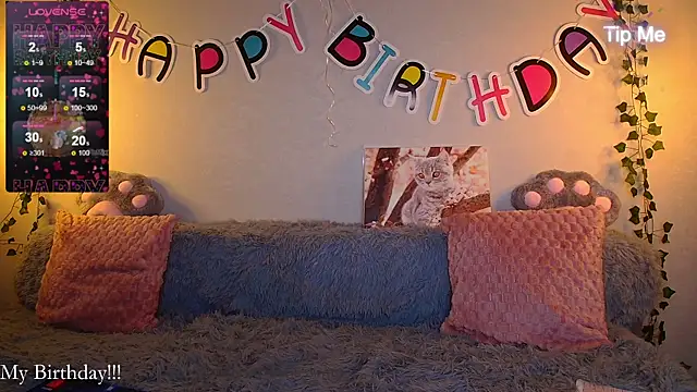 Elizabeth_Kitty_'s cam snapshot