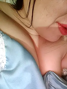 Julyy08's cam snapshot