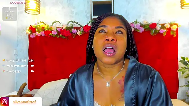 SilvannaFit's cam snapshot