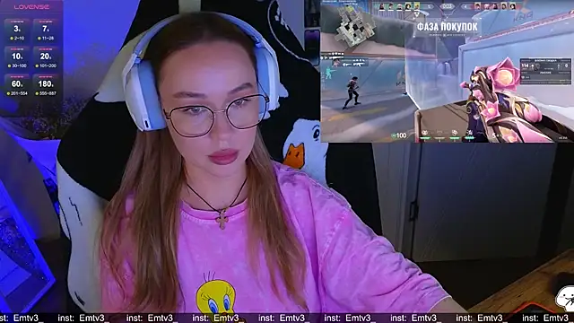 Emili1-'s cam snapshot