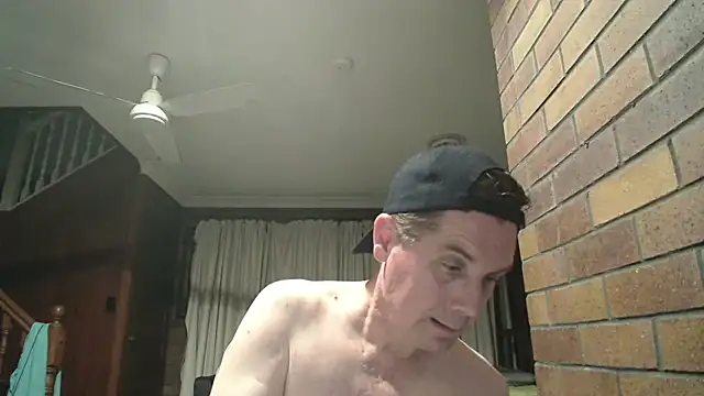 tilobinder live sex cam