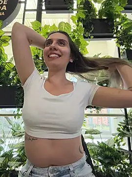 sarah_honey__'s cam snapshot