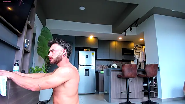 Maximo_Marcelo live sex cam