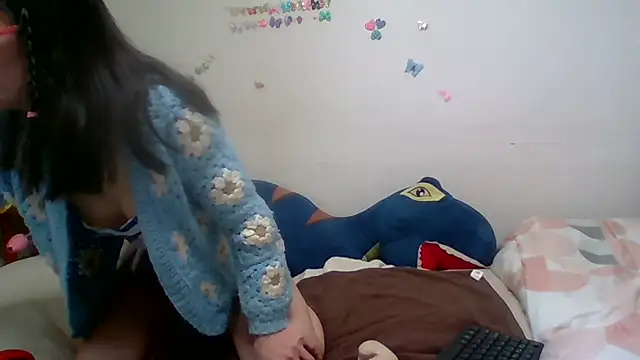 sweethanajapanese's cam snapshot