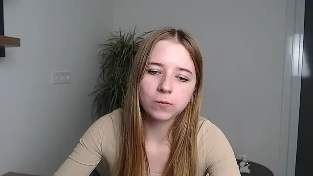 SweetBellaa_'s cam snapshot