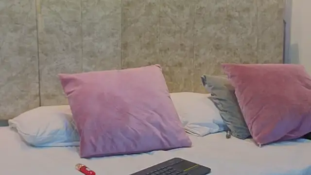 nami_sweet_'s cam snapshot