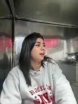 ZiaCalifa's cam snapshot