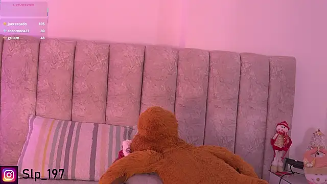 sara_lopee1's cam snapshot