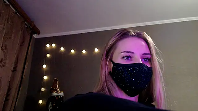 Iris_lave's cam snapshot