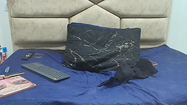 Angell_cooper's cam snapshot