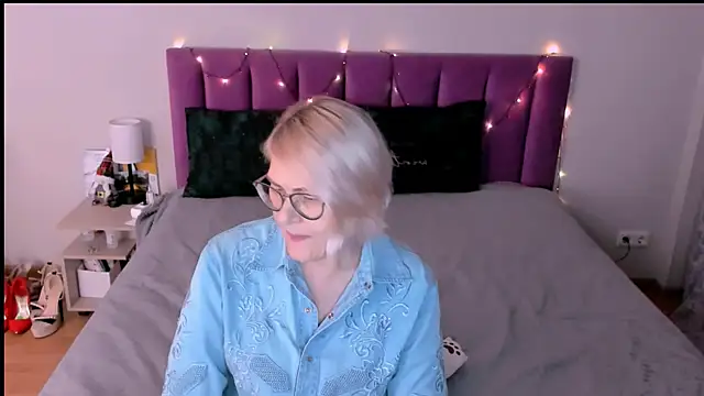 sabrinamacmarren's cam snapshot