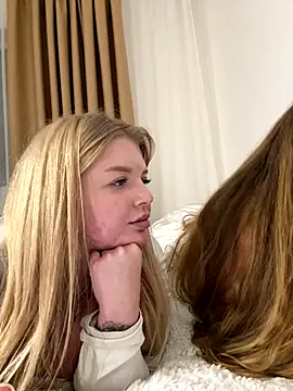 OdriOlsens live sex cam