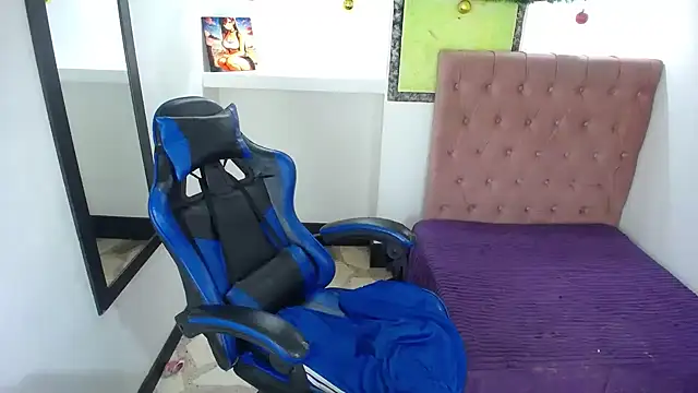 Anniee_x's cam snapshot