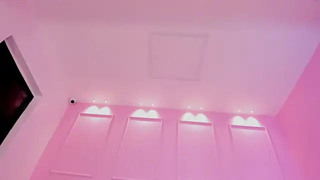 SOPHIATRISTA's cam snapshot