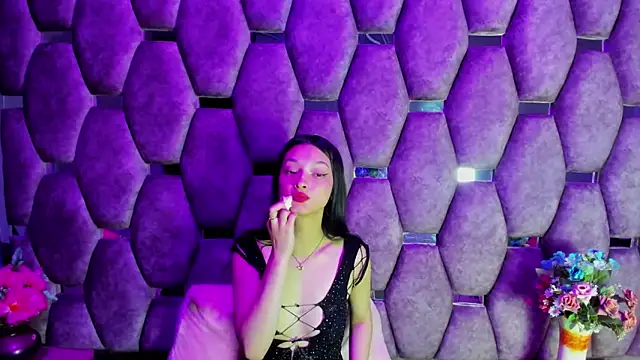 Aurora_18's cam snapshot