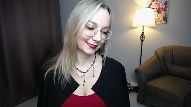 Ava_Elior's cam snapshot