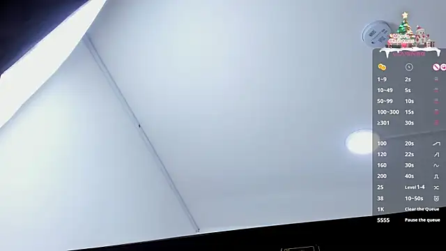 EMMAHILL1 live sex cam