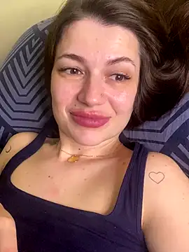 Cute_Erika's cam snapshot