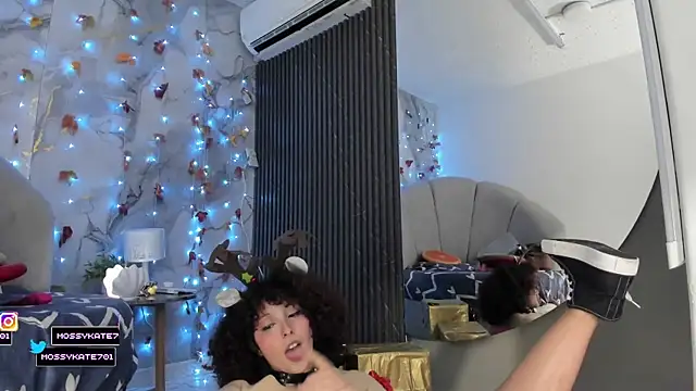 Katemoss70's cam snapshot