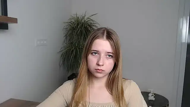 SweetBellaa_'s cam snapshot