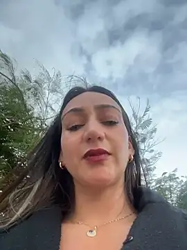 Ninabigtitied live sex cam