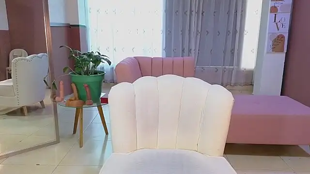 malen_fitnessmilf's cam snapshot