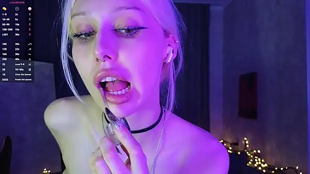 goth__tv's cam snapshot