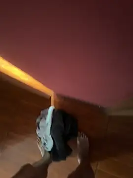 Entraymira's cam snapshot