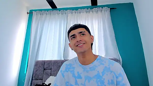 Anthony_carter's cam snapshot