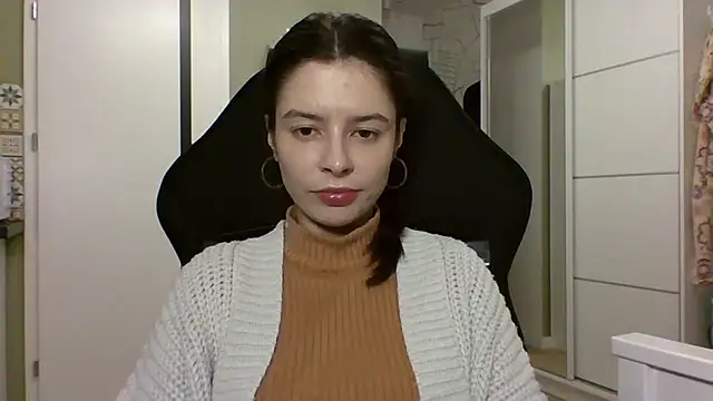 LariceSexy's cam snapshot