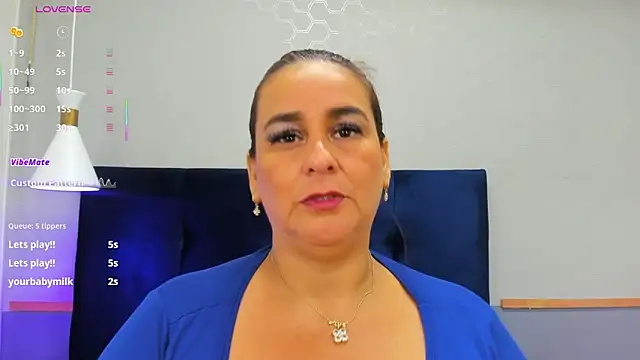 Sharlotte_BBW_'s cam snapshot